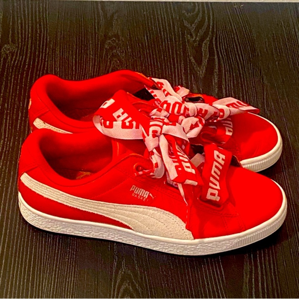 Puma shoes size 8 women’s